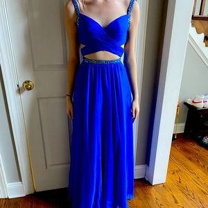 La femme prom dress size 00